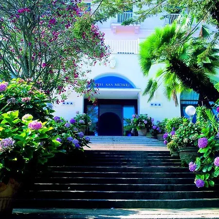 Hotel San Michele 4*